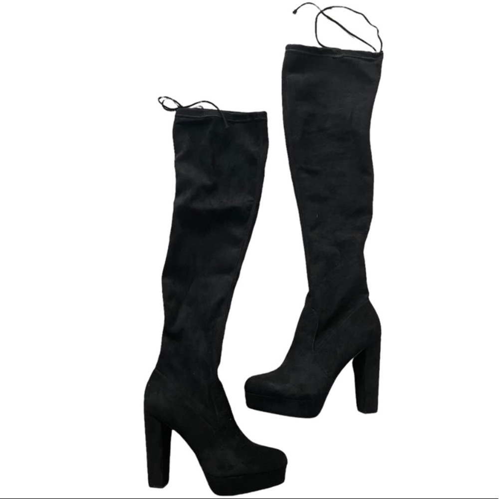 Women's Black Knee-High Boots